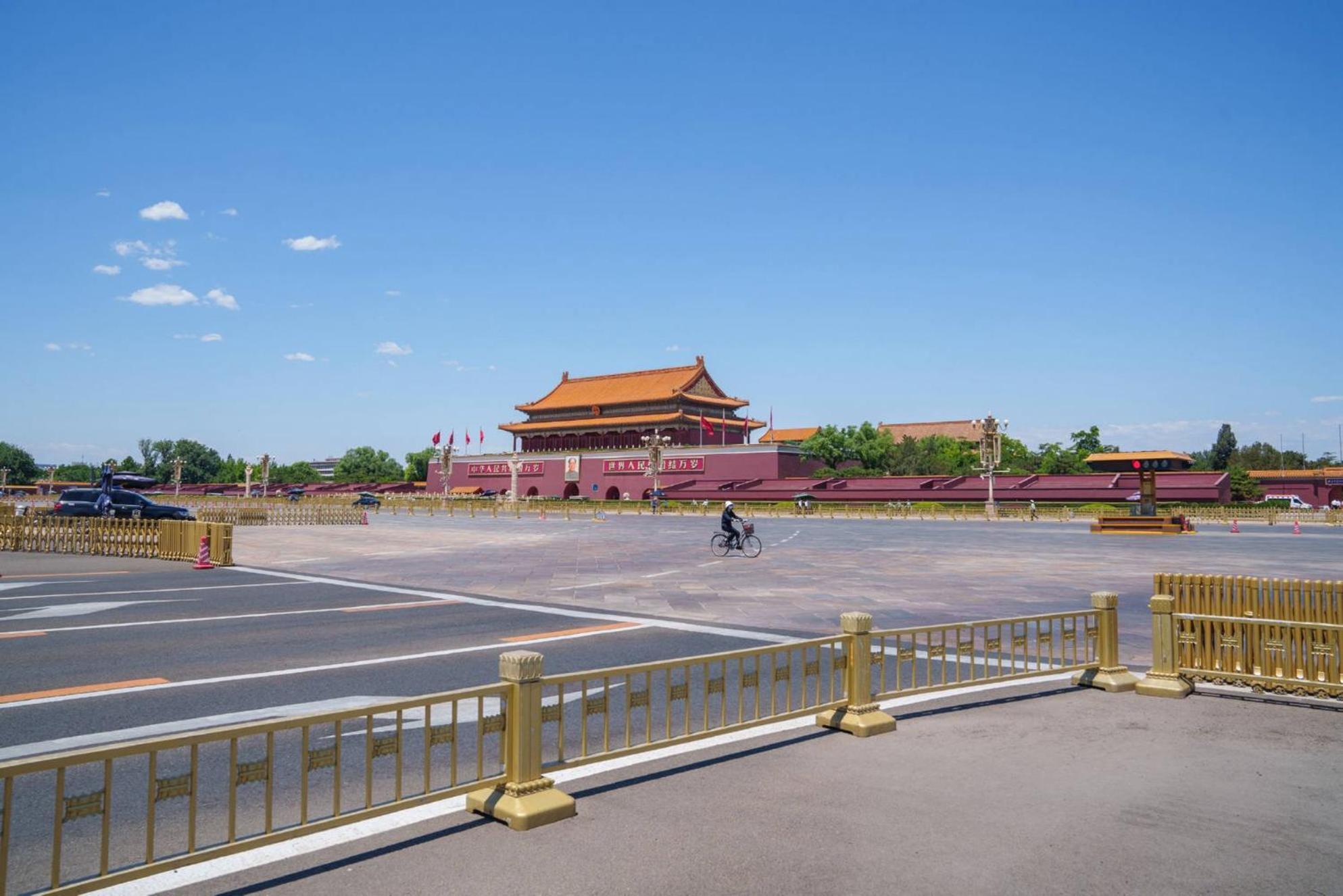 Jingfang Building Smart Hotel - Located In The Busiest Part Of The Downtown Area, Near Beijing Tiananmen Square And The Forbidden City,Wangfujing Shopping Street ,Newly Opened Hotel,Provide Free Laundry Service,Provide Tourism And Ticketing Services Exteriér fotografie