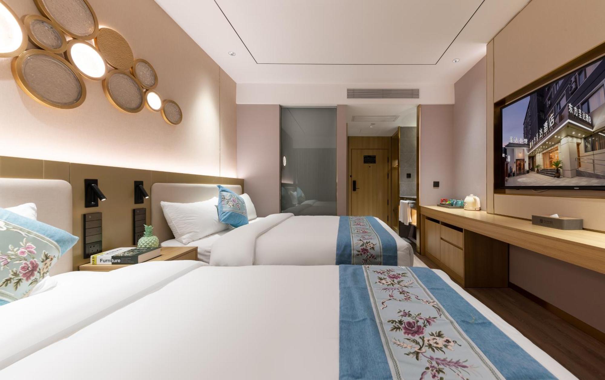 Jingfang Building Smart Hotel - Located In The Busiest Part Of The Downtown Area, Near Beijing Tiananmen Square And The Forbidden City,Wangfujing Shopping Street ,Newly Opened Hotel,Provide Free Laundry Service,Provide Tourism And Ticketing Services Exteriér fotografie